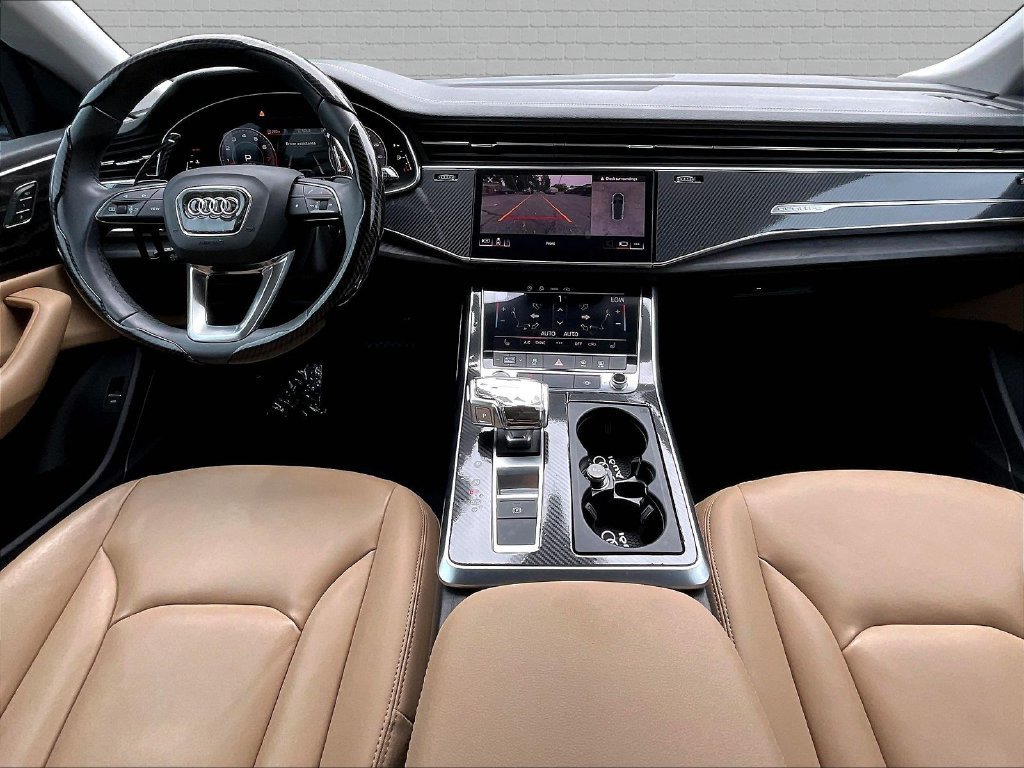 Used 2023 Audi Q8 Premium w/ Convenience Package AWD/4WD image 4