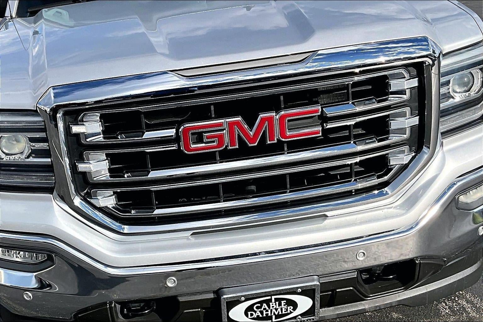 Used 2018 GMC Sierra 1500 SLT AWD/4WD image 30