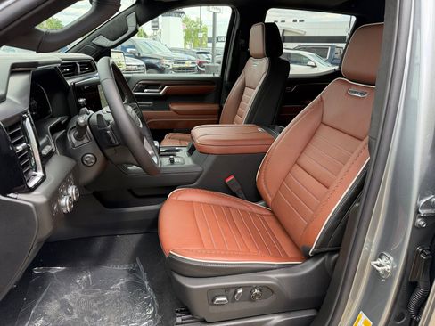 New 2026 GMC Sierra 1500 Denali Ultimate AWD/4WD image 11