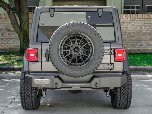 Used 2021 Jeep Wrangler Unlimited Willys image 19