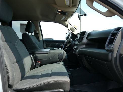 Used 2019 RAM 1500 Tradesman RWD image 14