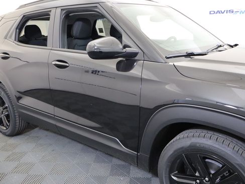 New 2026 Chevrolet TrailBlazer LT w/ Midnight Edition image 4