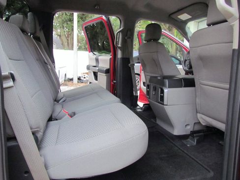 Used 2016 Ford F150 XLT w/ Trailer Tow Package image 23