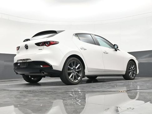 Used 2024 MAZDA MAZDA3 s FWD image 23