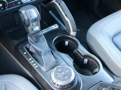 Used 2023 Ford Bronco Outer Banks w/ Sasquatch Package image 28