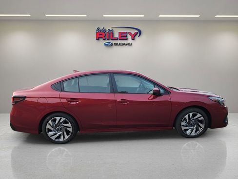 Used 2025 Subaru Legacy Limited AWD/4WD image 6