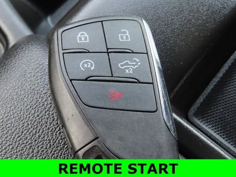 Used 2025 Chevrolet Silverado 1500 LT image 6