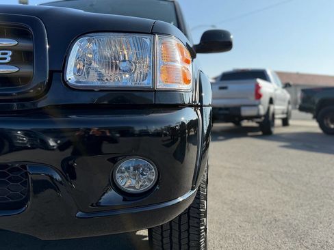 Used 2004 Toyota Sequoia Limited image 59