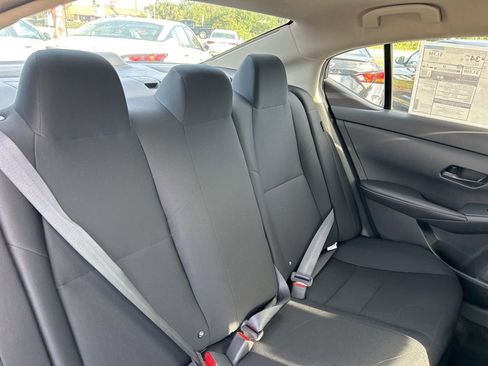 New 2025 Nissan Sentra S image 40