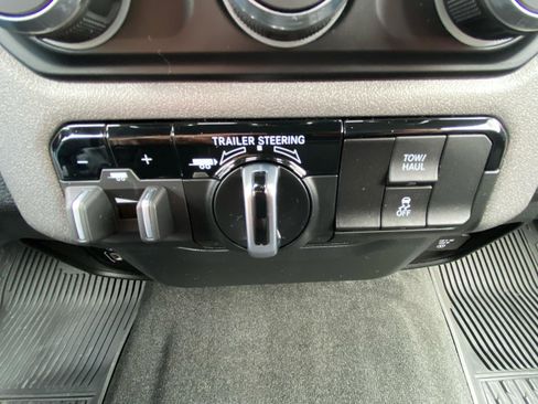 Used 2023 RAM 1500 Tradesman w/ Trailer Tow Group AWD/4WD image 28