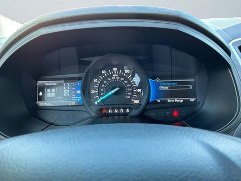 Used 2024 Ford Edge SEL AWD/4WD image 12
