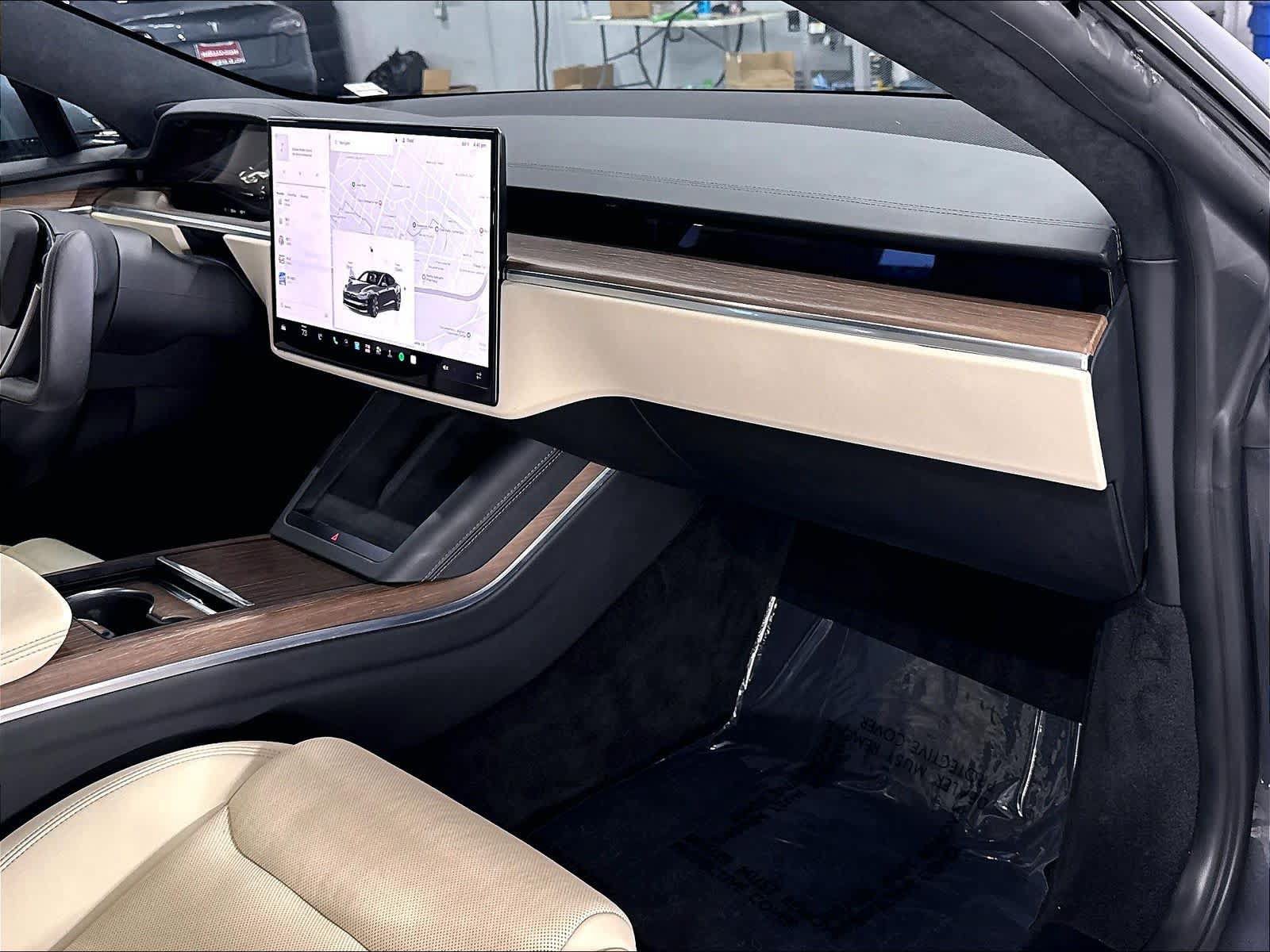 Used 2022 Tesla Model S AWD/4WD image 16