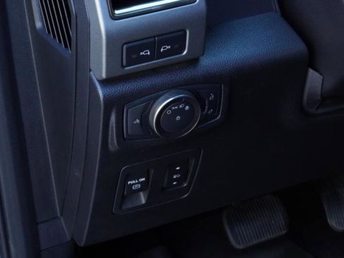 Used 2019 Ford F150 Raptor w/ Equipment Group 802A Luxury image 48