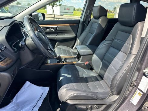 Used 2020 Honda CR-V Touring image 17