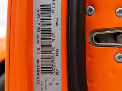 Used 2017 RAM 1500 Sport w/ Ignition Orange Sport Package AWD/4WD image 40