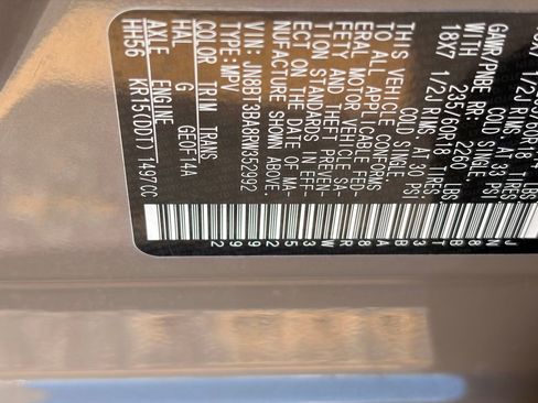 Certified 2024 Nissan Rogue SV FWD image 30