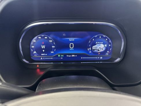 Used 2024 Chevrolet Tahoe High Country image 22