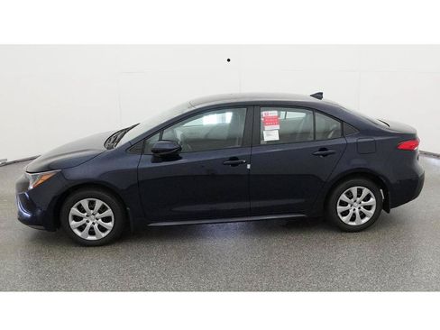 New 2026 Toyota Corolla LE FWD image 3