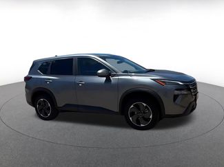 Used 2025 Nissan Rogue SV AWD/4WD video 2