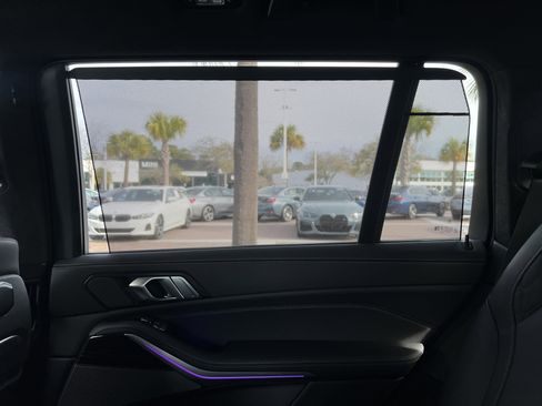 Certified 2025 BMW X7 xDrive40i w/ M Sport Package image 44