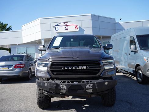 Used 2020 RAM 1500 Laramie w/ Sport Appearance Package AWD/4WD image 4