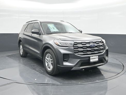 New 2026 Ford Explorer Active image 8