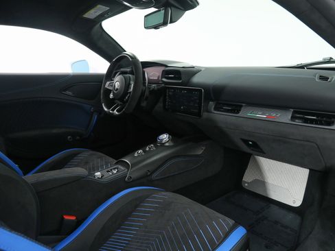 Certified 2022 Maserati MC20 Coupe RWD image 20