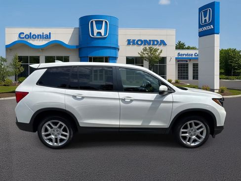 Used 2025 Honda Passport EX-L image 8