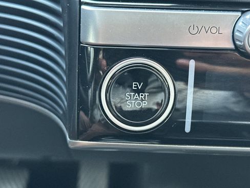Certified 2024 Hyundai Ioniq 5 SEL RWD image 25