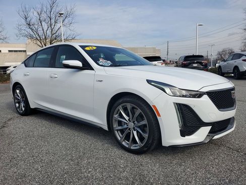 Used 2024 Cadillac CT5 V w/ Super Cruise 2 Package image 3