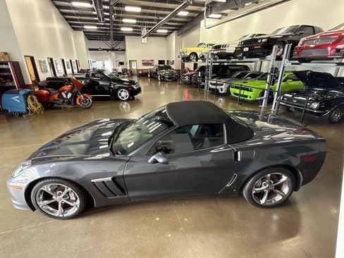 Used 2010 Chevrolet Corvette Grand Sport w/ Preferred Equipment Group RWD image 32