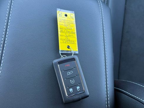 New 2025 Jeep Grand Cherokee L Altitude image 15