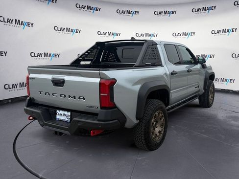 Used 2025 Toyota Tacoma 4x4 Double Cab Hybrid image 5