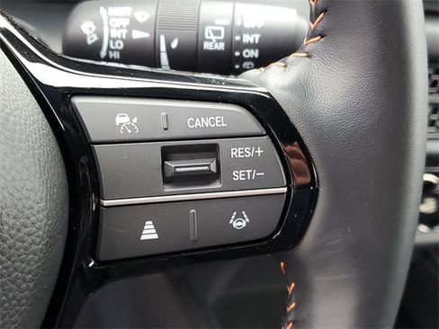 Used 2025 Honda HR-V Sport image 23