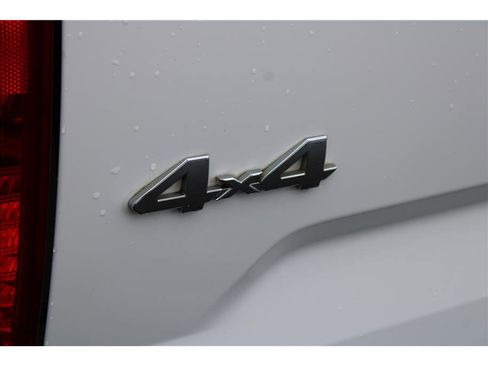 Used 2016 Toyota Tundra SR5 image 36