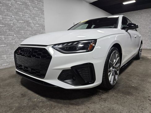 Used 2023 Audi S4 Premium Plus w/ Premium Plus Package image 5