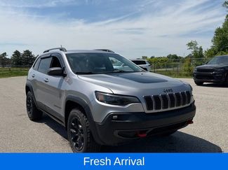 Used 2021 Jeep Cherokee Trailhawk w/ Trailer Tow Group AWD/4WD 360° Tour