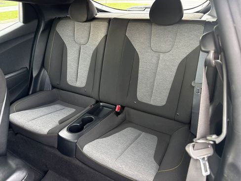 Used 2019 Hyundai Veloster Turbo R-Spec FWD image 11