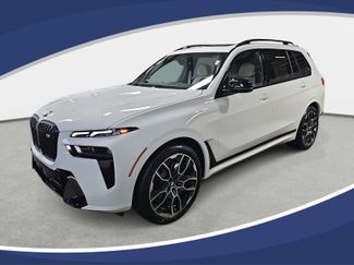 New 2026 BMW X7 M60i video 1