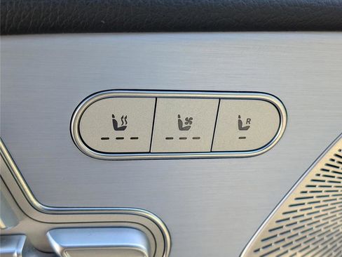 Used 2025 Mercedes-Benz GLS 450 4MATIC image 22