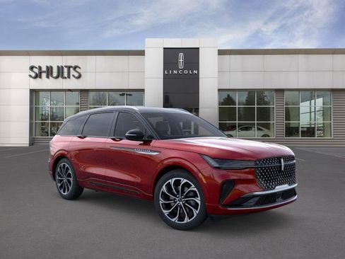 New 2026 Lincoln Nautilus Reserve image 7