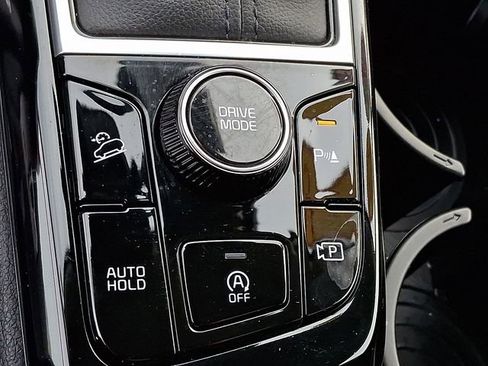 Certified 2025 Kia Sportage SX image 26