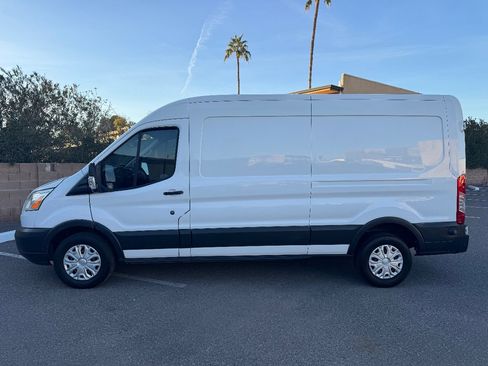 Used 2016 Ford Transit 250 T-250 Medium Roof w/ Exterior Upgrade Package image 4