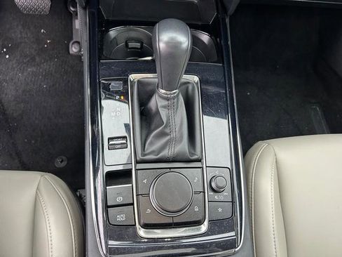 Certified 2025 MAZDA CX-30 AWD 2.5 S w/ Preferred Package image 17