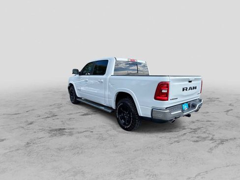 Used 2025 RAM 1500 Laramie AWD/4WD image 6
