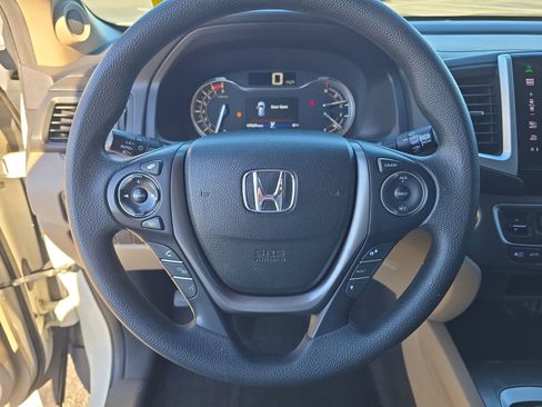 Used 2016 Honda Pilot EX image 23