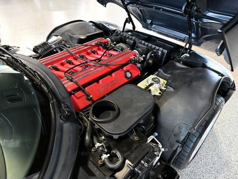 Used 1994 Dodge Viper RT/10 RWD image 11