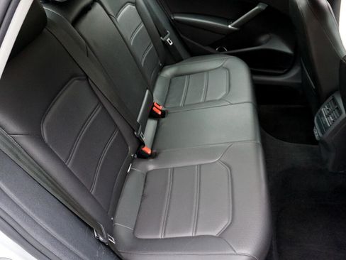 Used 2020 Volkswagen Passat 2.0T SE image 15