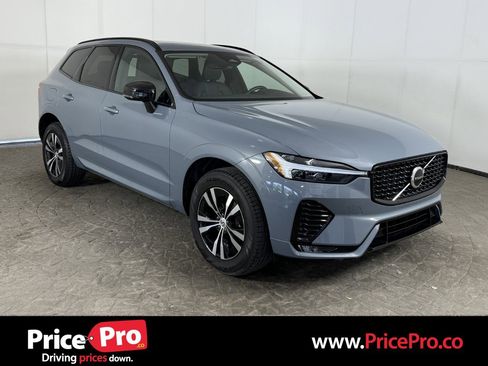 Used 2024 Volvo XC60 B5 Core image 1