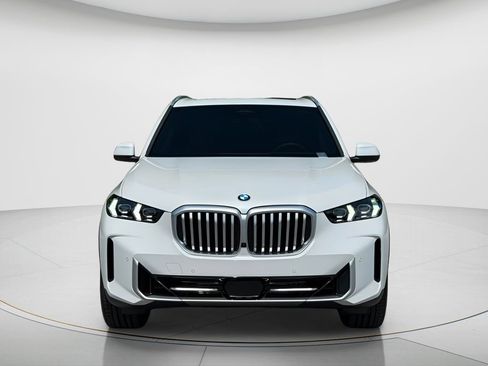 New 2026 BMW X5 sDrive40i w/ Climate Comfort Package RWD image 2